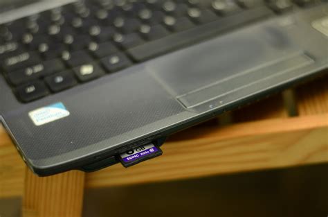 3 Ways to Use an SD Memory Card .